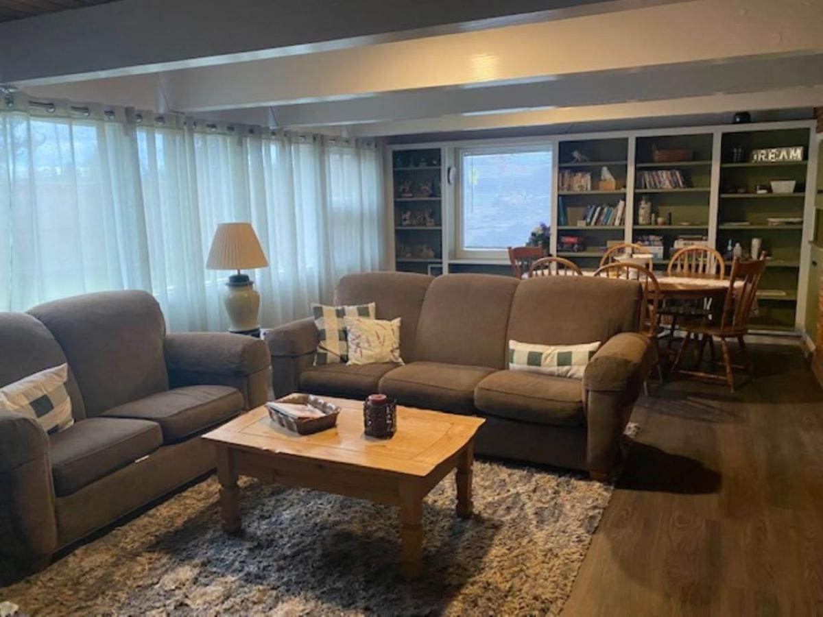 Spacious Lower Level Living All For You! Corvallis Bagian luar foto
