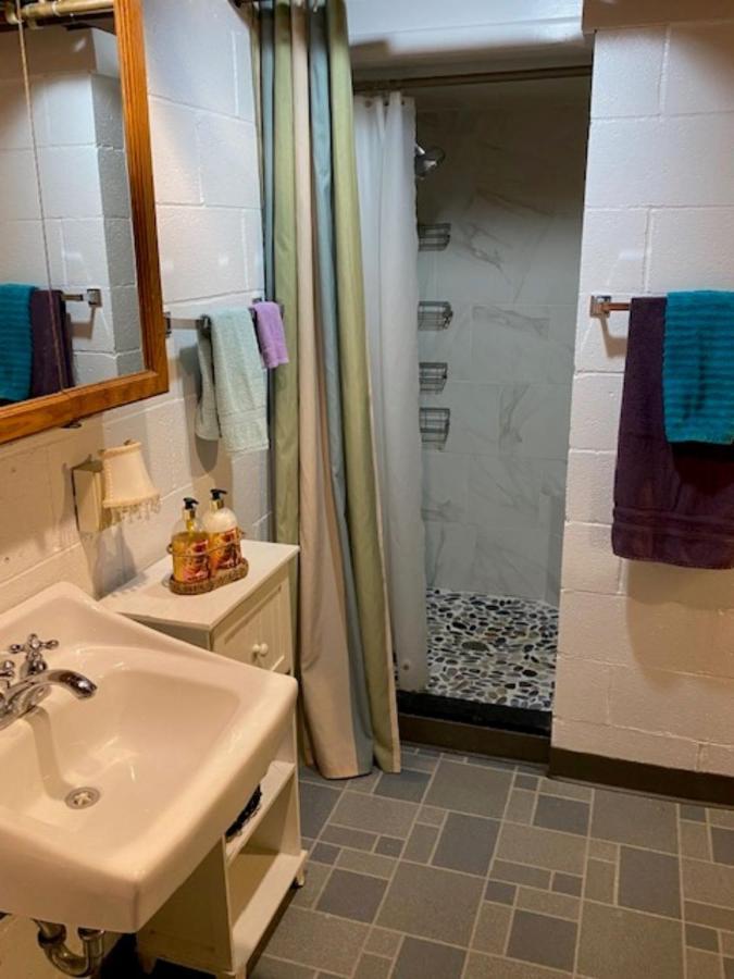 Spacious Lower Level Living All For You! Corvallis Bagian luar foto