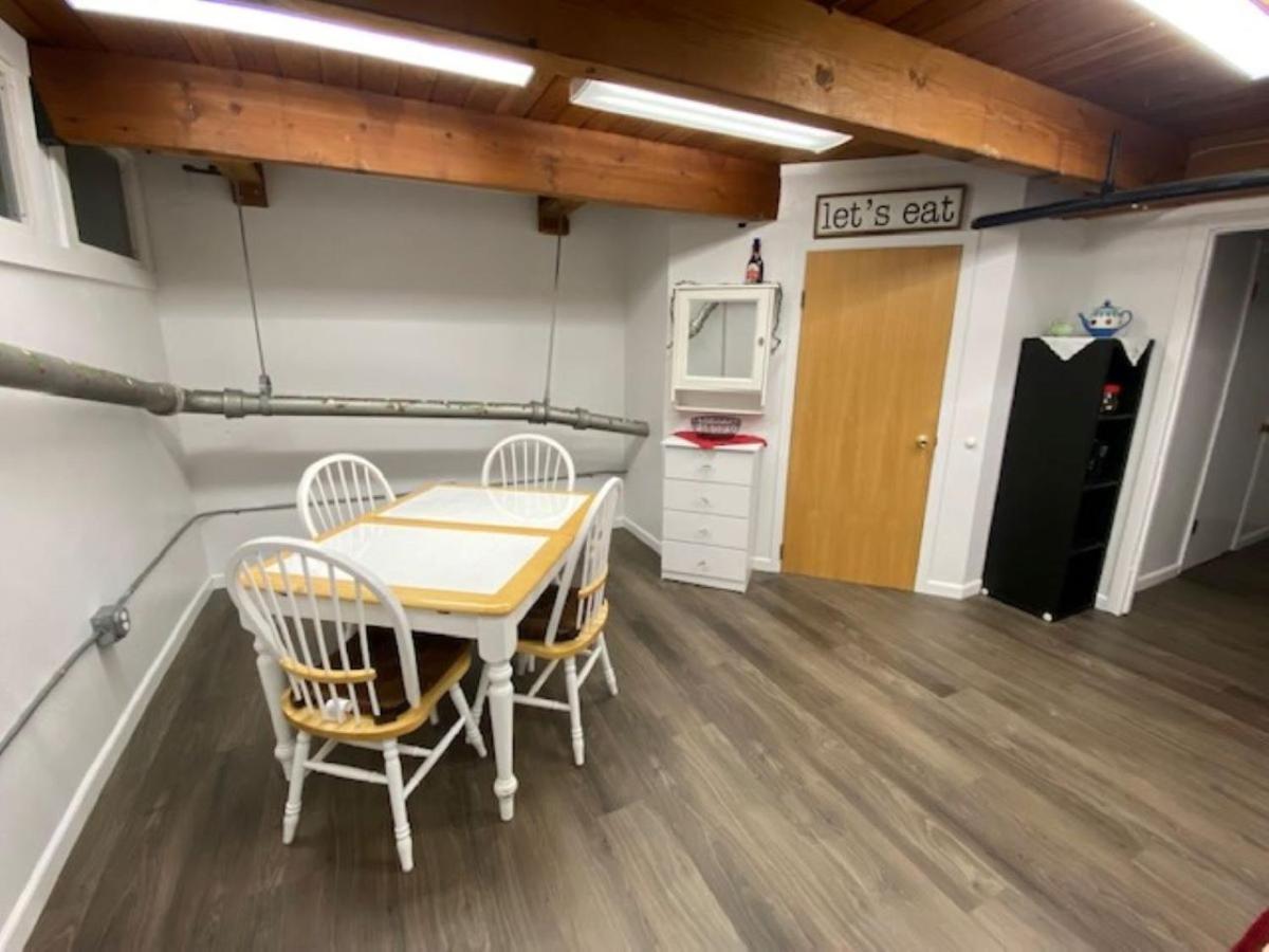 Spacious Lower Level Living All For You! Corvallis Bagian luar foto